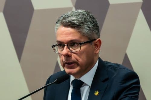 Senado aprova novo tributo sobre apostas para financiar segurança pública
